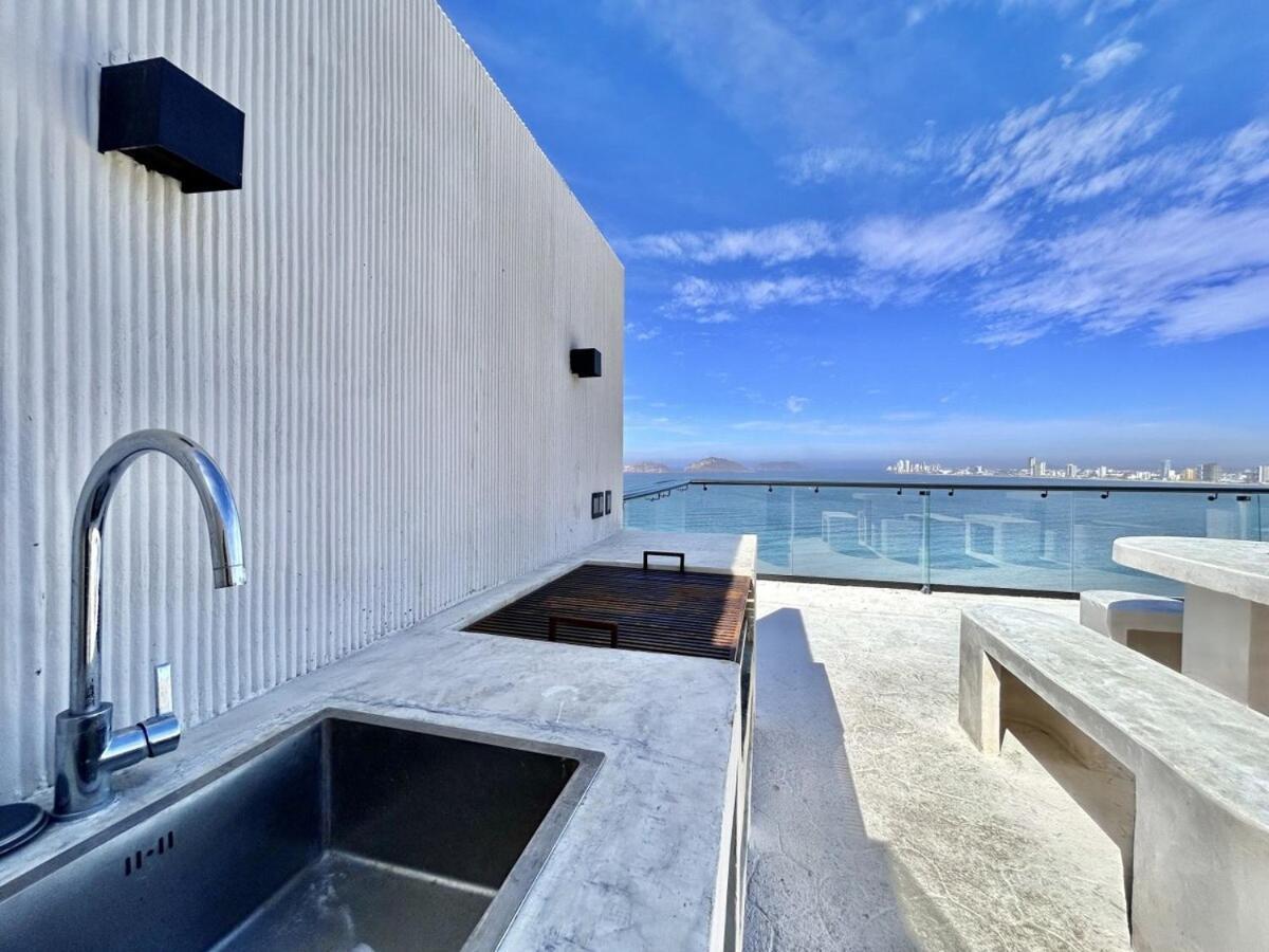 Modern With Sea View Apartamento