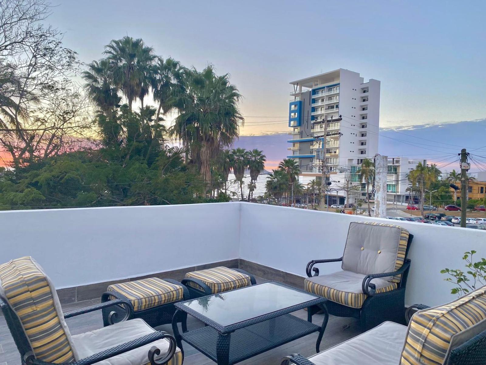 Ecosuite 1, Cerca Del Oceano Y Del Centro De Mazatlán