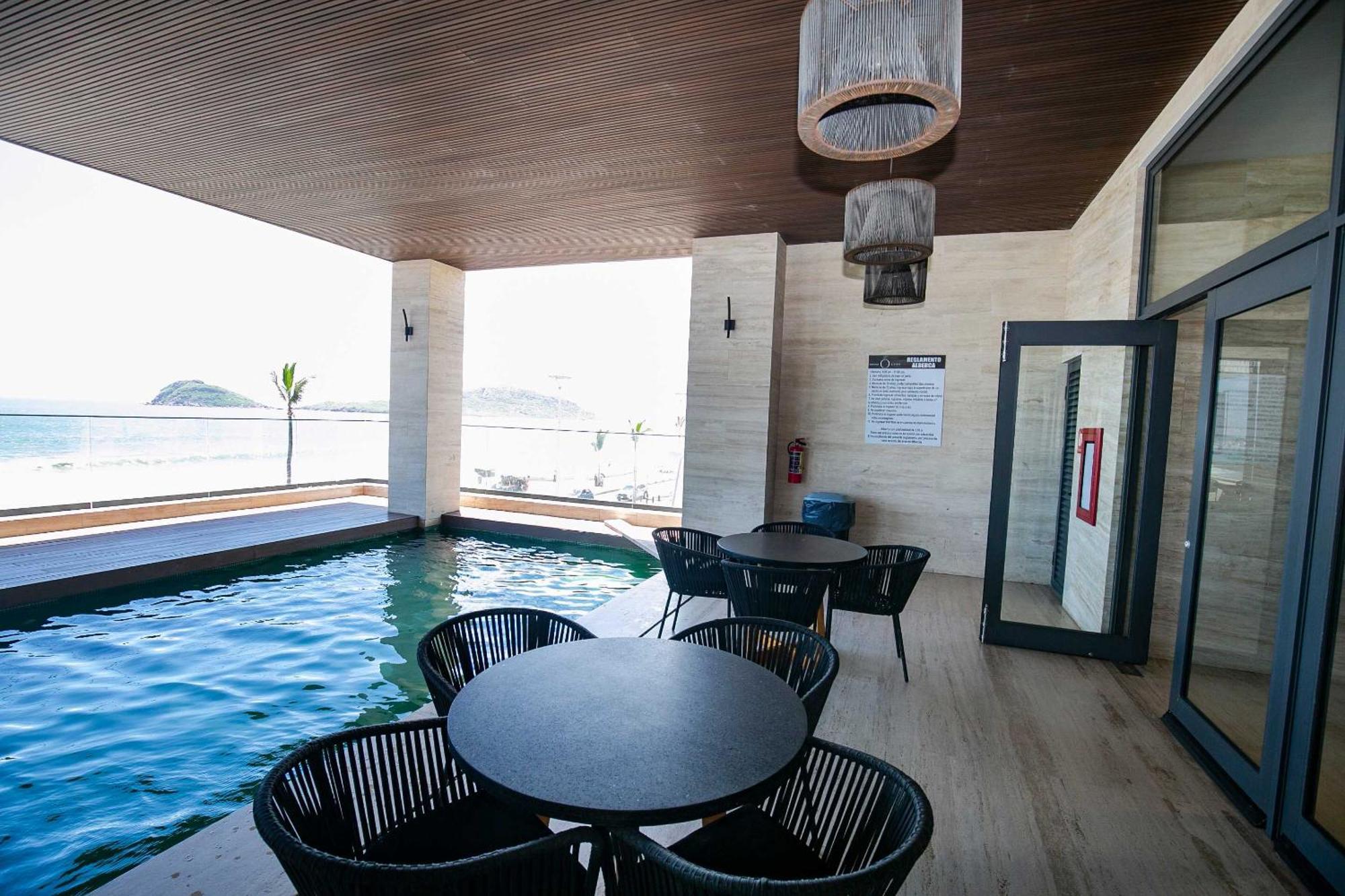 On The Malecon 2 Bedroom Ocean View Apartment *
