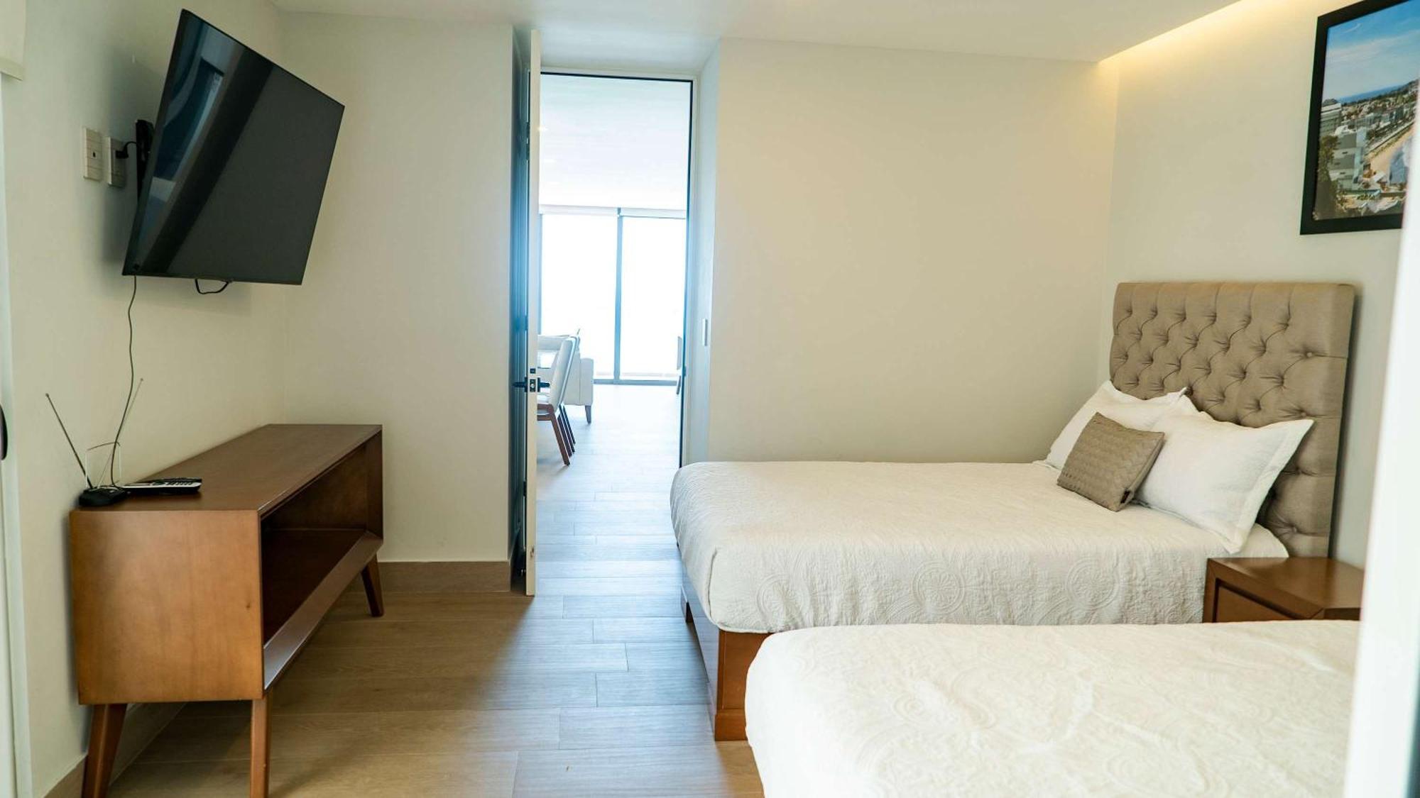 On The Malecon 2 Bedroom Ocean View Apartment *