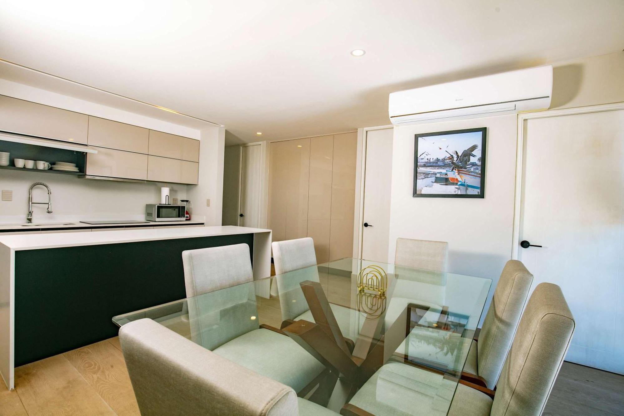 On The Malecon 2 Bedroom Ocean View * Mazatlan