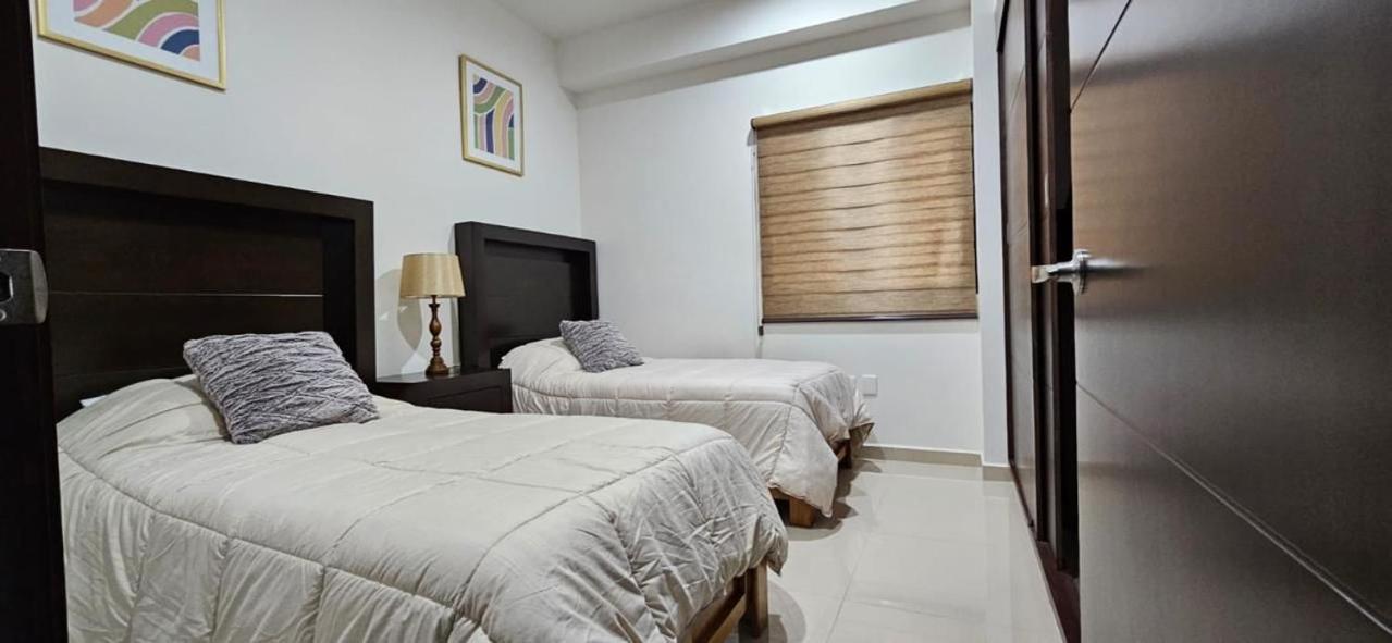Departamento Torre Iberika Cercas Del Malecon * Mazatlan