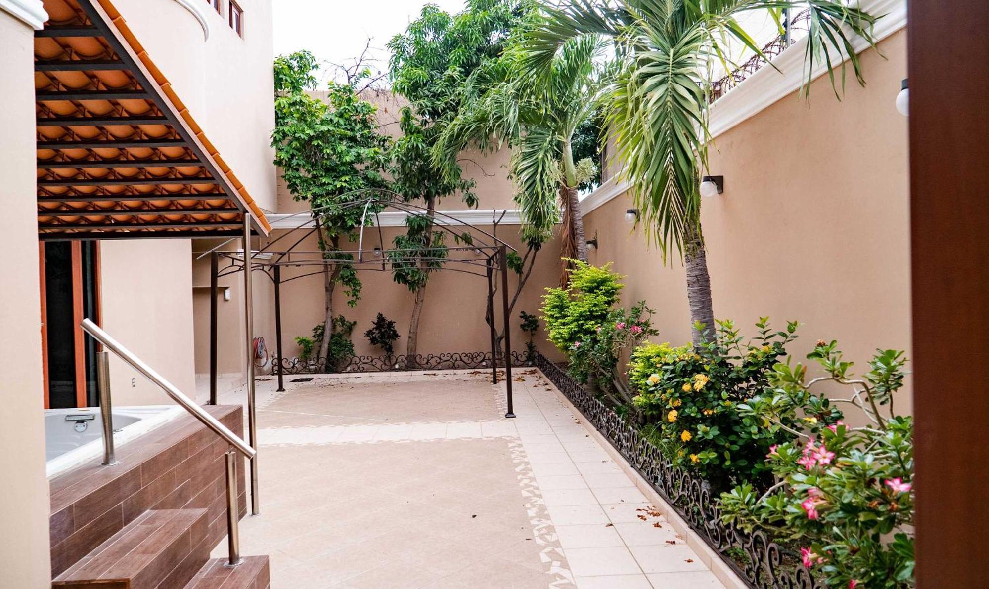 Pool & Jacuzzi 4 Br * Mazatlán