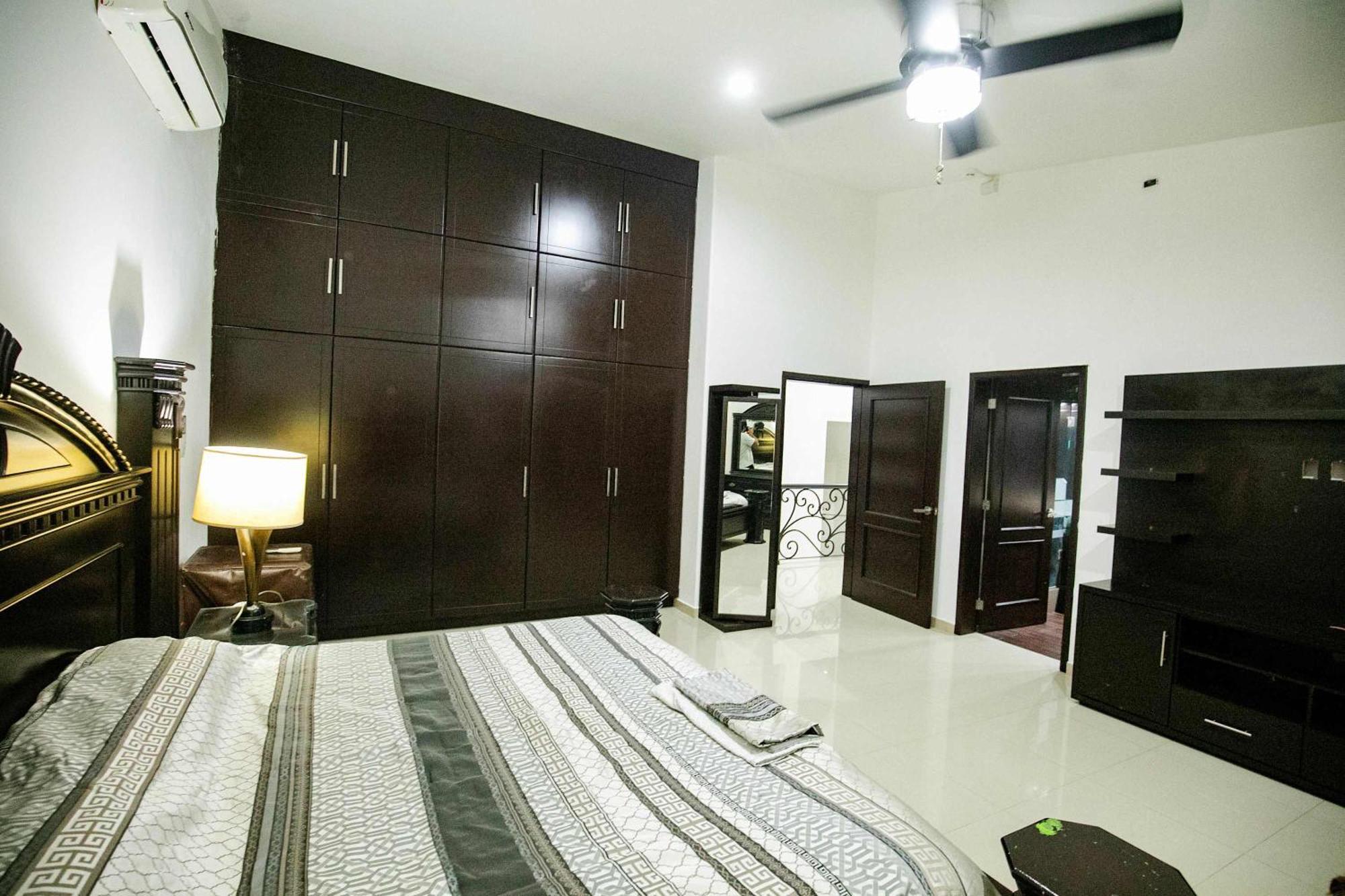 Сasa de vacaciones Pool & Jacuzzi 4 Br *