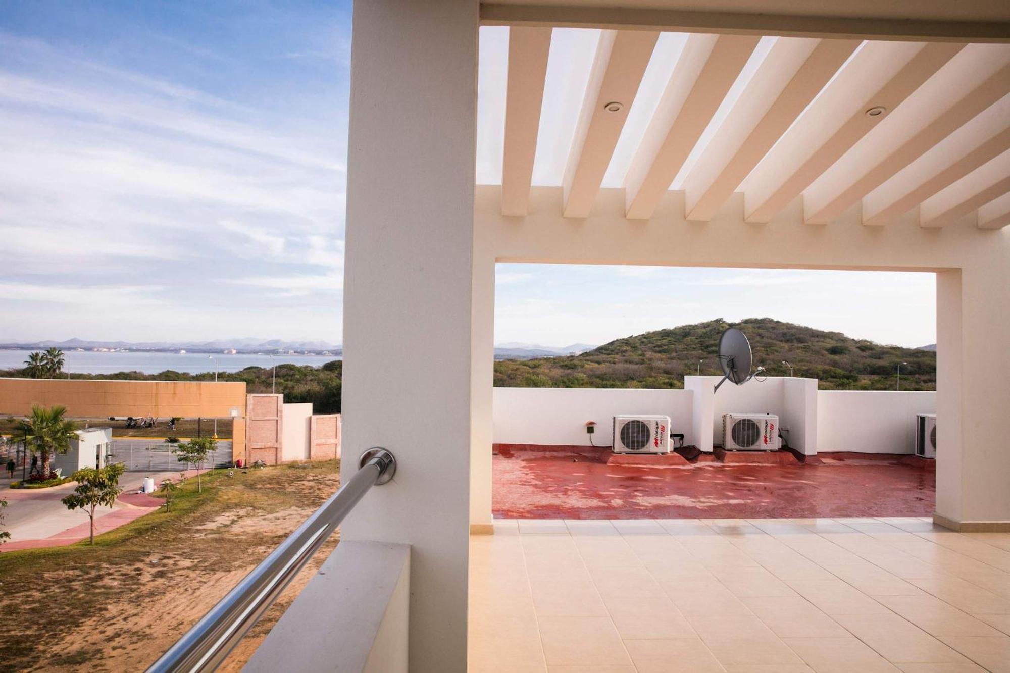 House In Punta Cerritos 3 Bedrooms And Rooftop Mazatlan