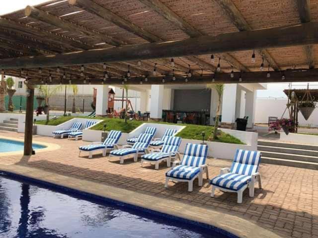 Casa En A 3 Mins De La Playa Goti 1871 *