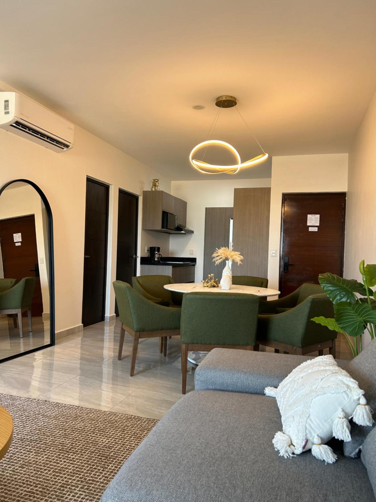 Apartment The Marina Place, 7 Minutes From The Sea, 9 Pools *