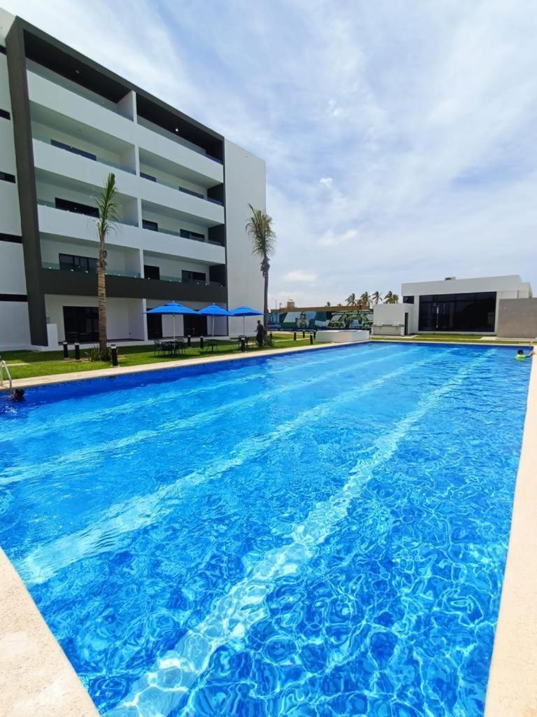Apartment The Marina Place, 7 Minutes From The Sea, 9 Pools *