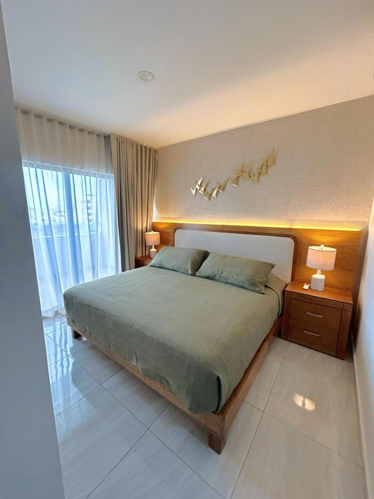 Apartment The Marina Place, 7 Minutes From The Sea, 9 Pools