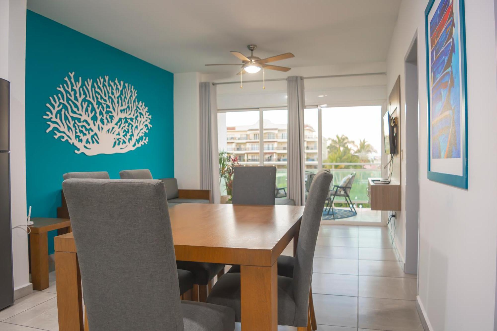 Apartamento A 2 Min De La Playa , Vista Al Canal By G P S Rentas