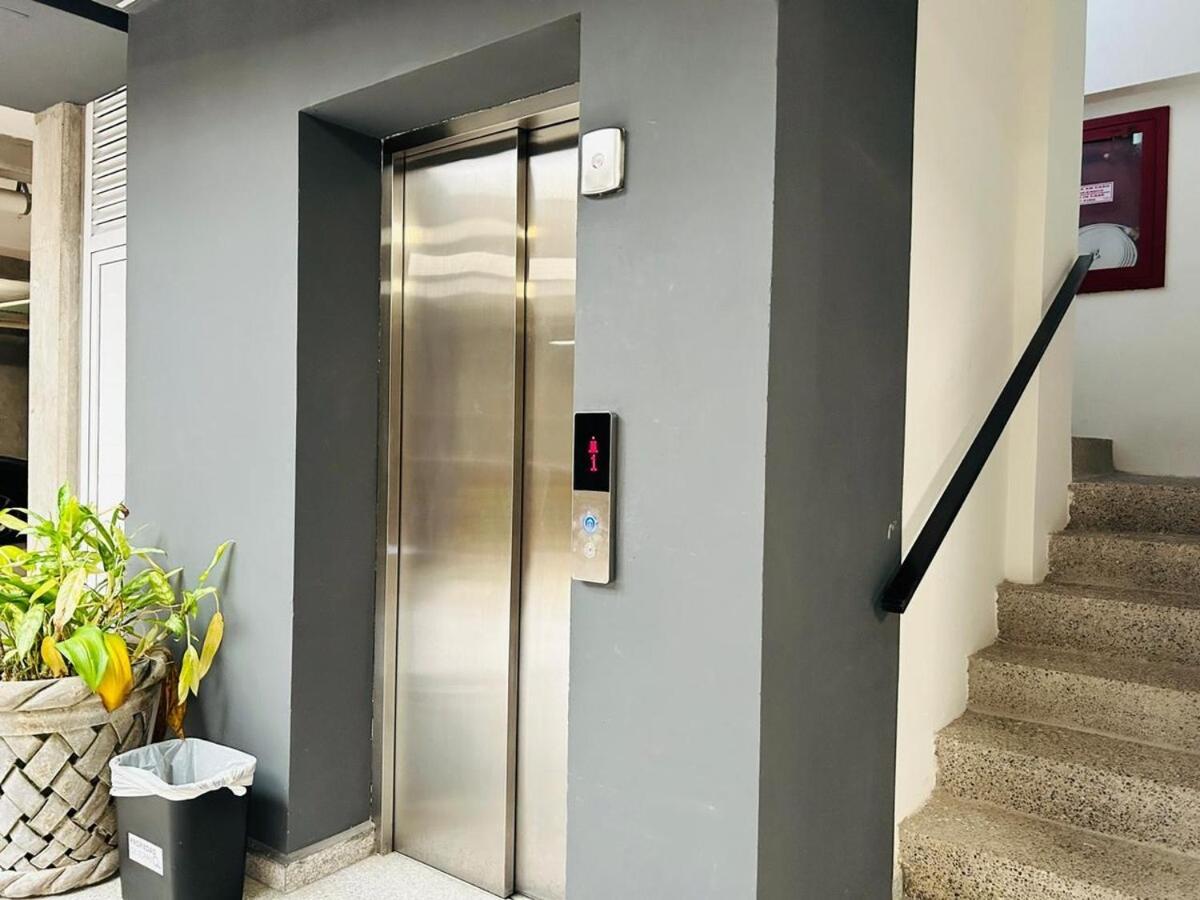 Beautiful 50 Steps From The Torre Q Apartment *