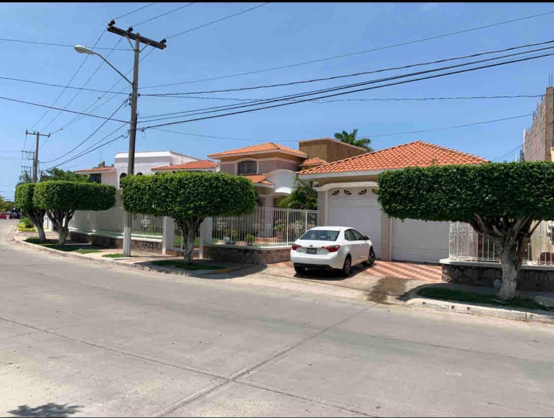 Casa Lomas En Zona Dorada, 5 Minutos De La Playa Mazatlan