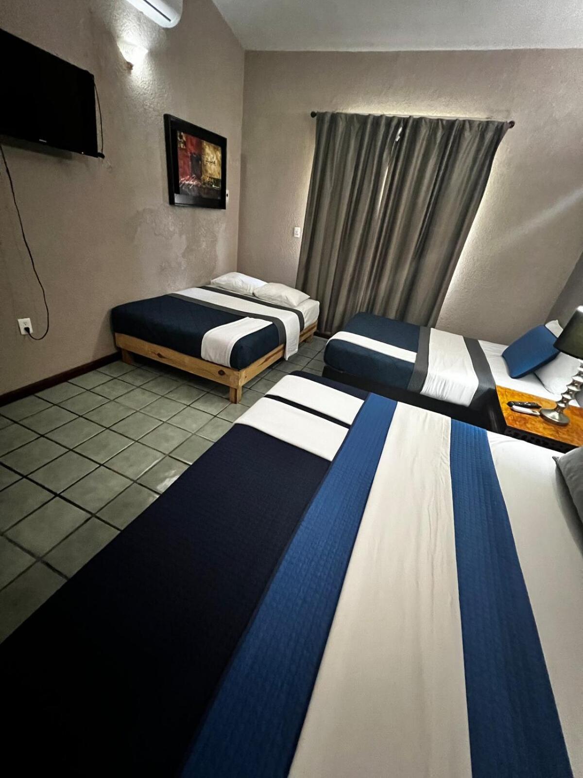 Casa Lomas En Zona Dorada, 5 Minutos De La Playa Holiday home Mazatlan
