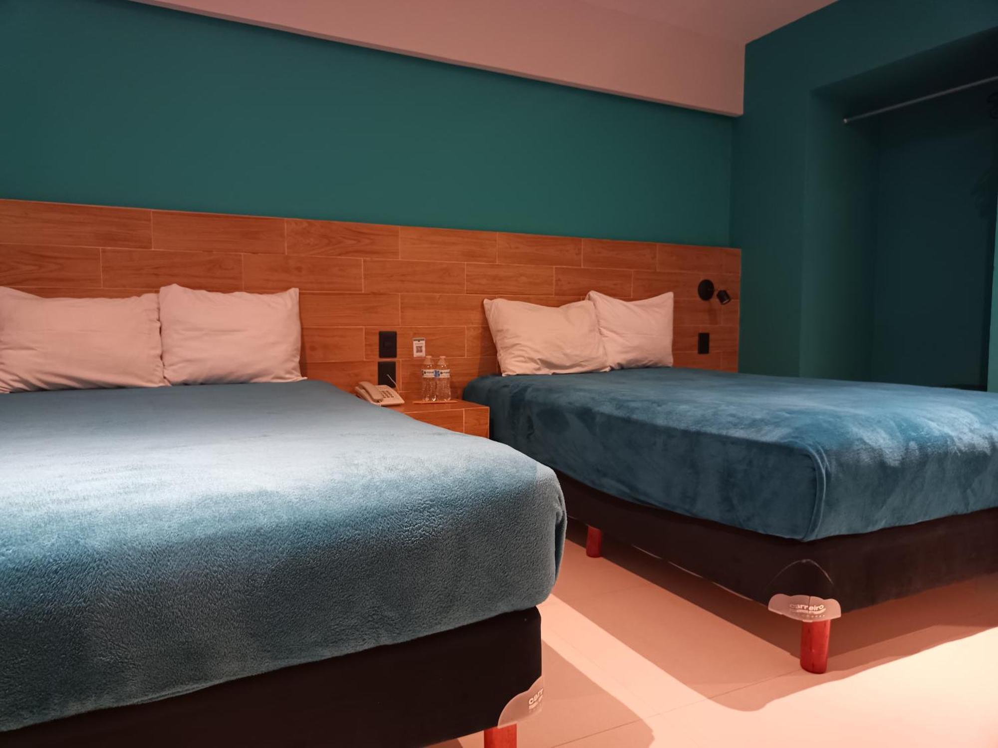 Kavia Hotel