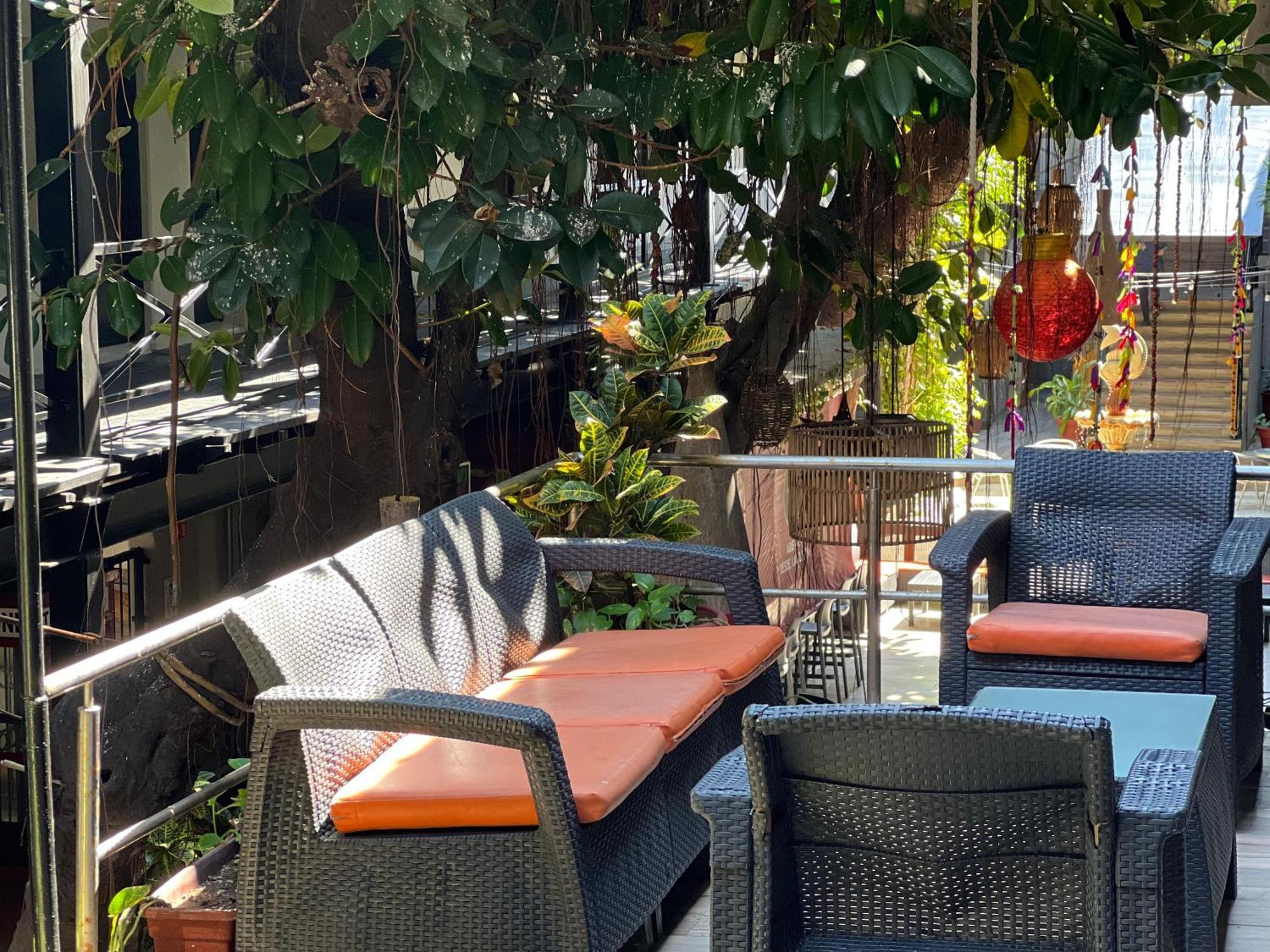 La Siesta Hotel