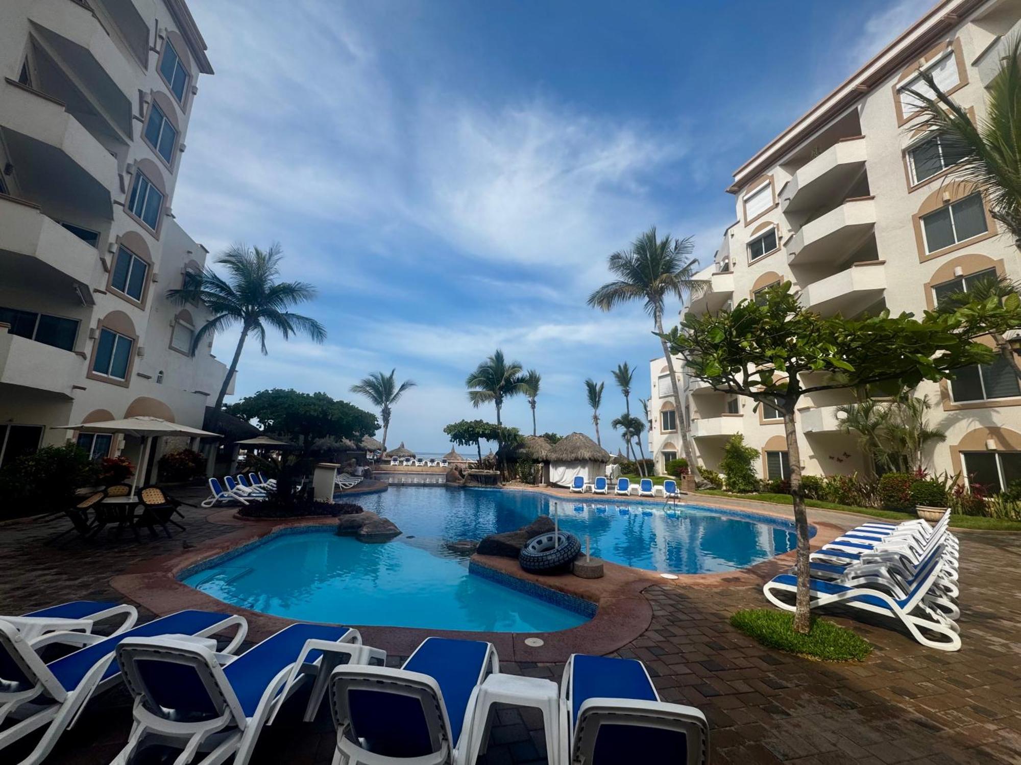 Costa Bonita Mazatlan Beach Resort Departamento Apartment *