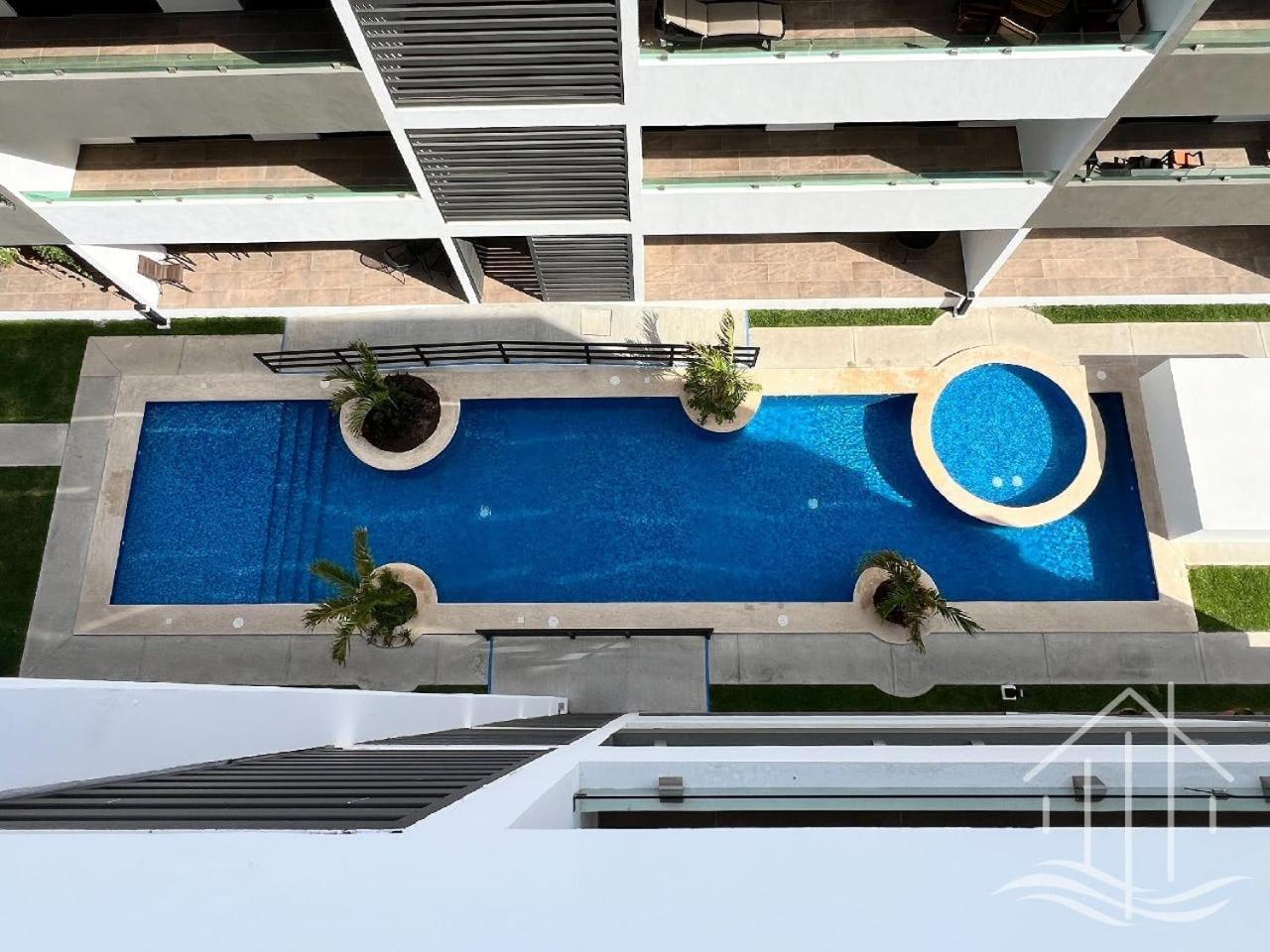 Promo!-queen Beds-near Beach-1st Floor-poolside-sleep 6 Apartment