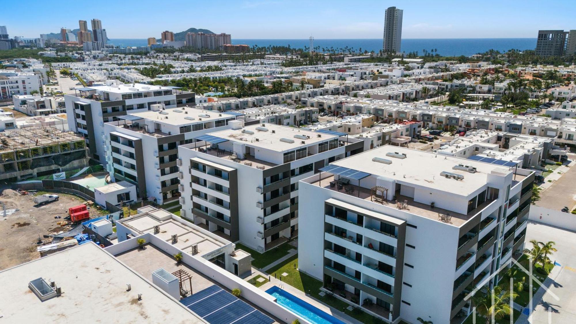 Promo!-queen Beds-near Beach-1st Floor-poolside-sleep 6 Apartment *