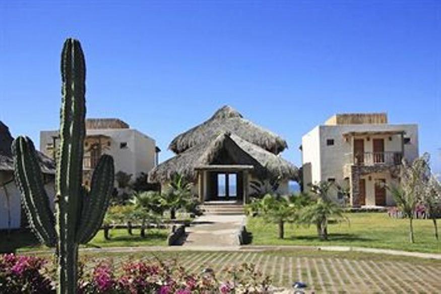 Cardon Adventure Hotel