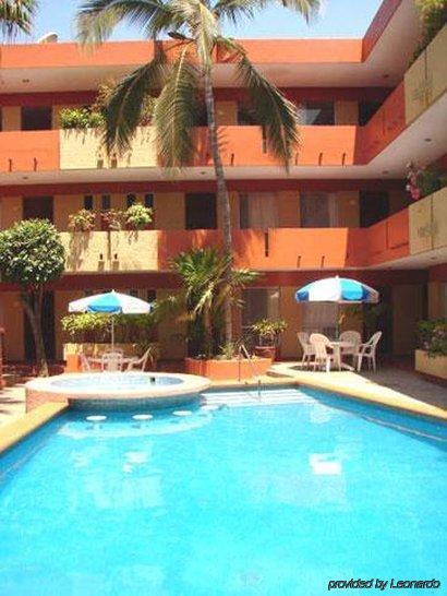 Azteca Hotel