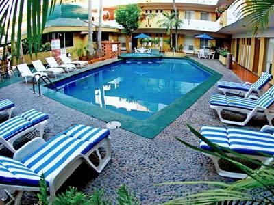 Azteca Hotel