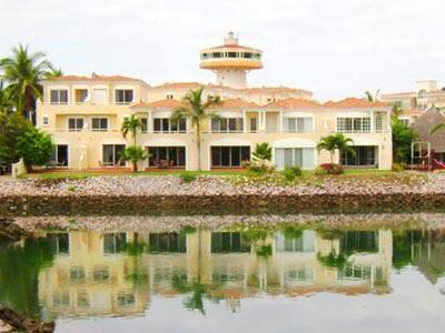 Isla Club Hotel
