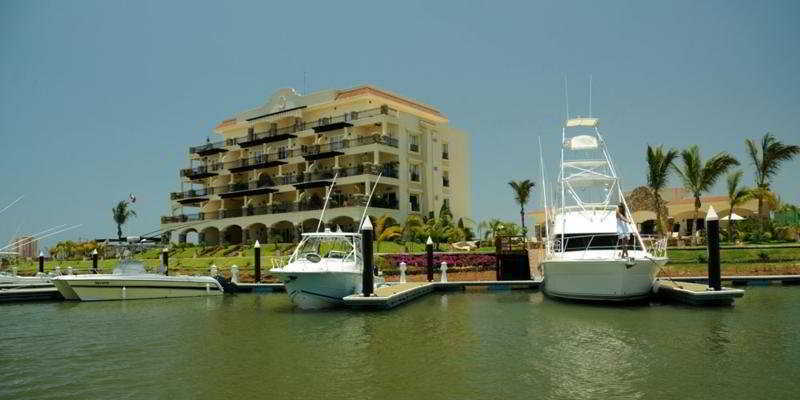 Hotel Serena And Residences 3*