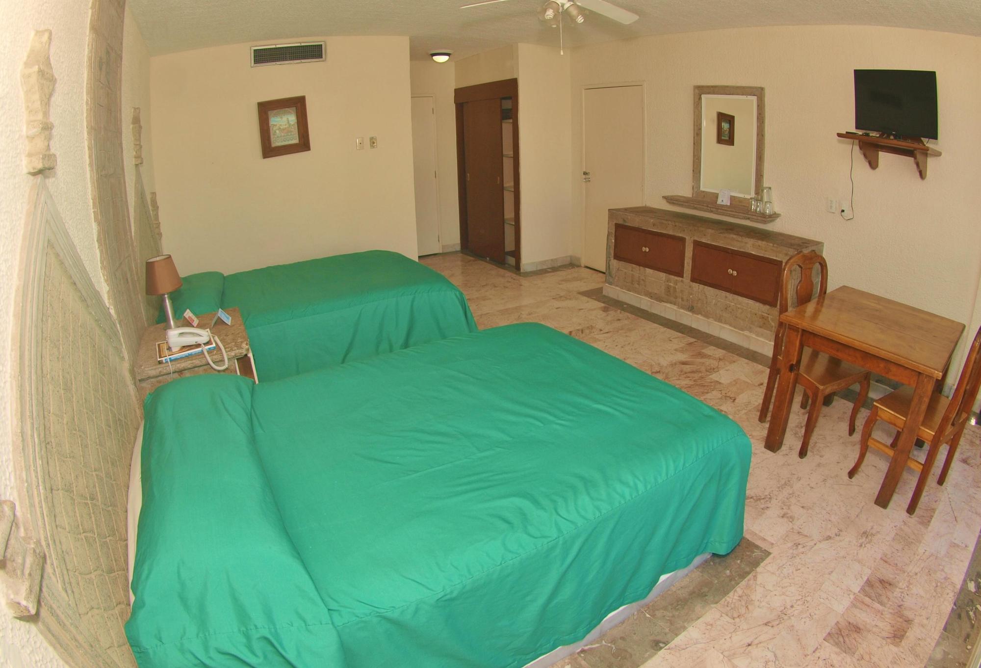 Hotel Solamar 4*