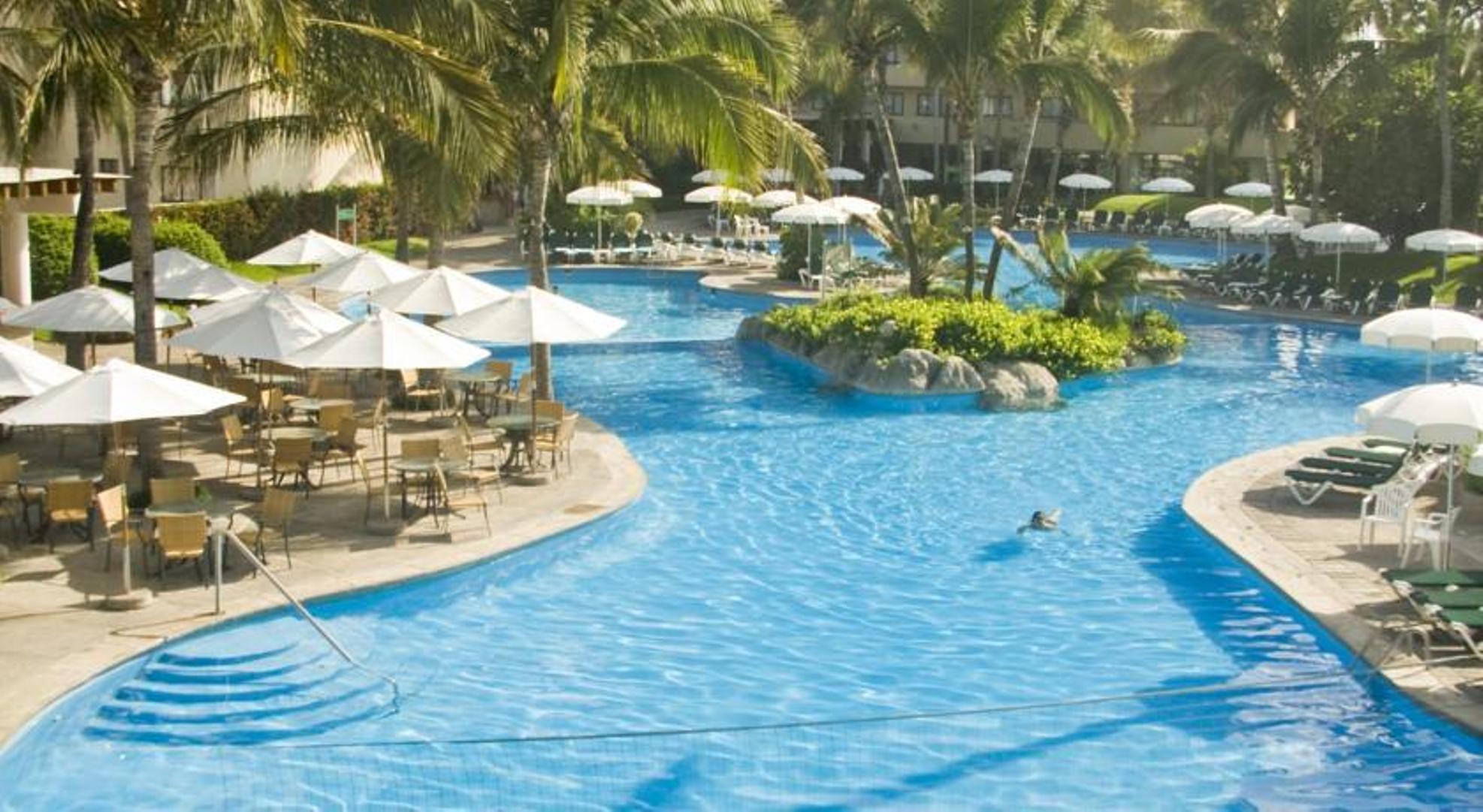 Ocean Breeze Hotel 4*