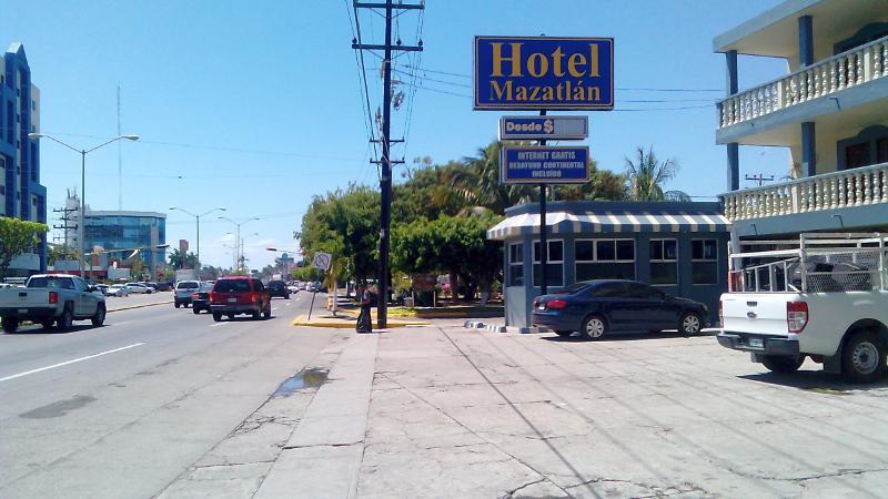 Hotel Mazatlan 2*