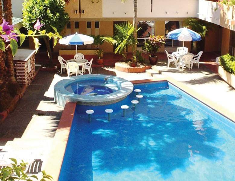 Hotel Azteca 3*