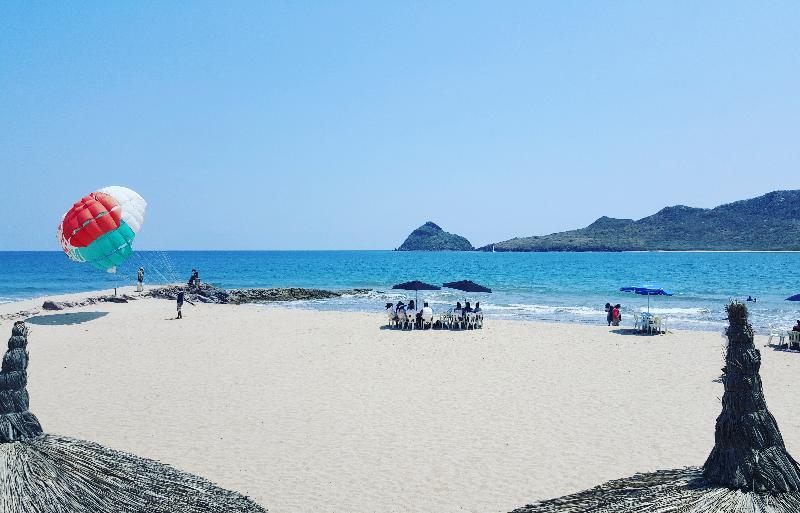 Flores Resort
