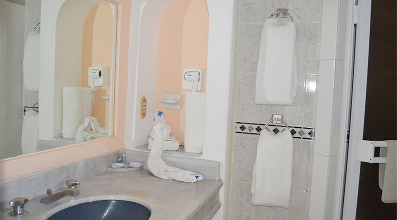 Hotel Sands Arenas 3*