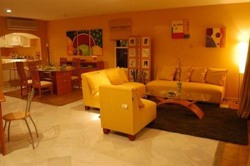 Isla Club Hotel