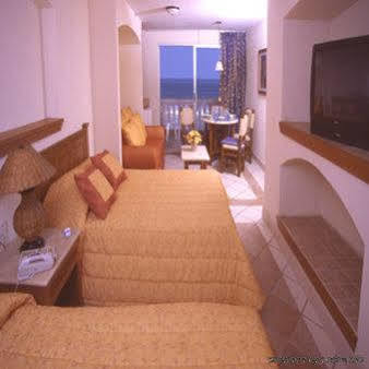 Don Pelayo Pacific Hotel