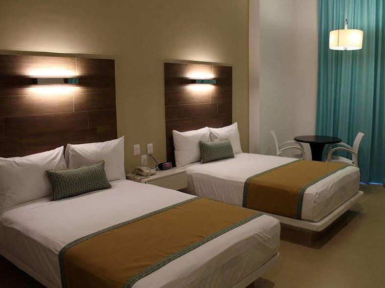 Pacific Palace Tower 4* Mazatlán