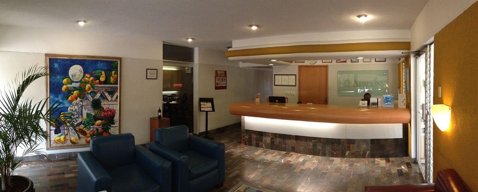 Hotel Azteca 3*