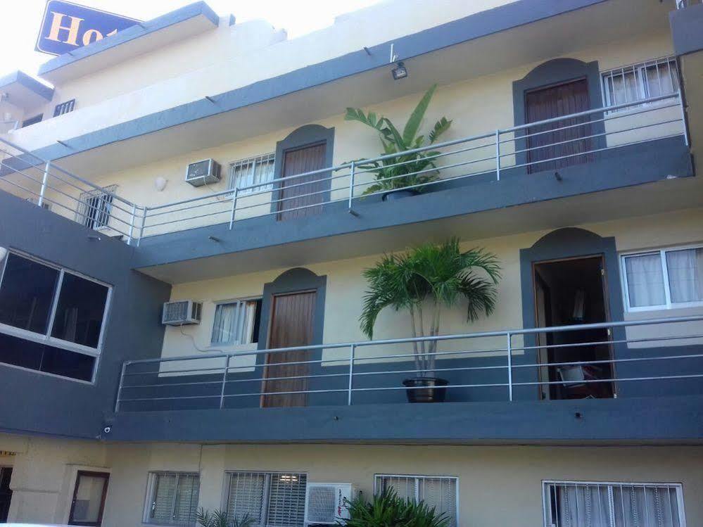 Hotel Mazatlan Hotel 2*