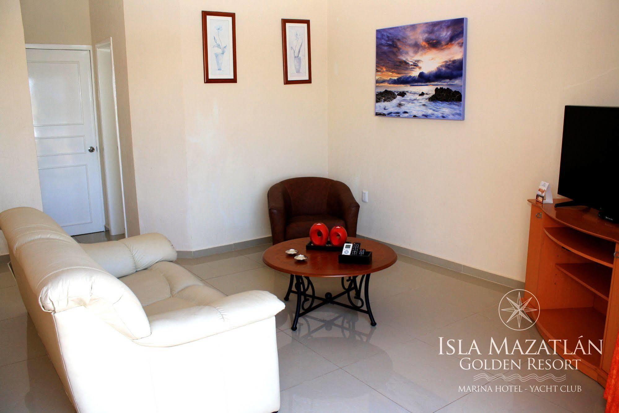 Isla Club Hotel 4*