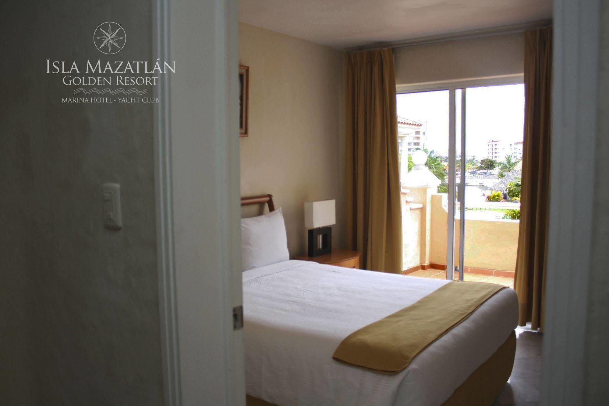 Isla Club Hotel 4*