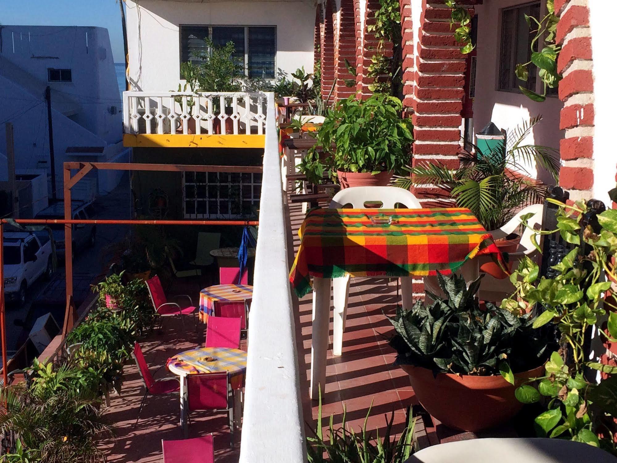 Hotel Mariana 3*