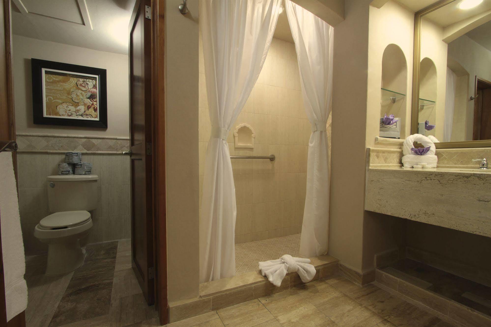 Hotel Torres 4*