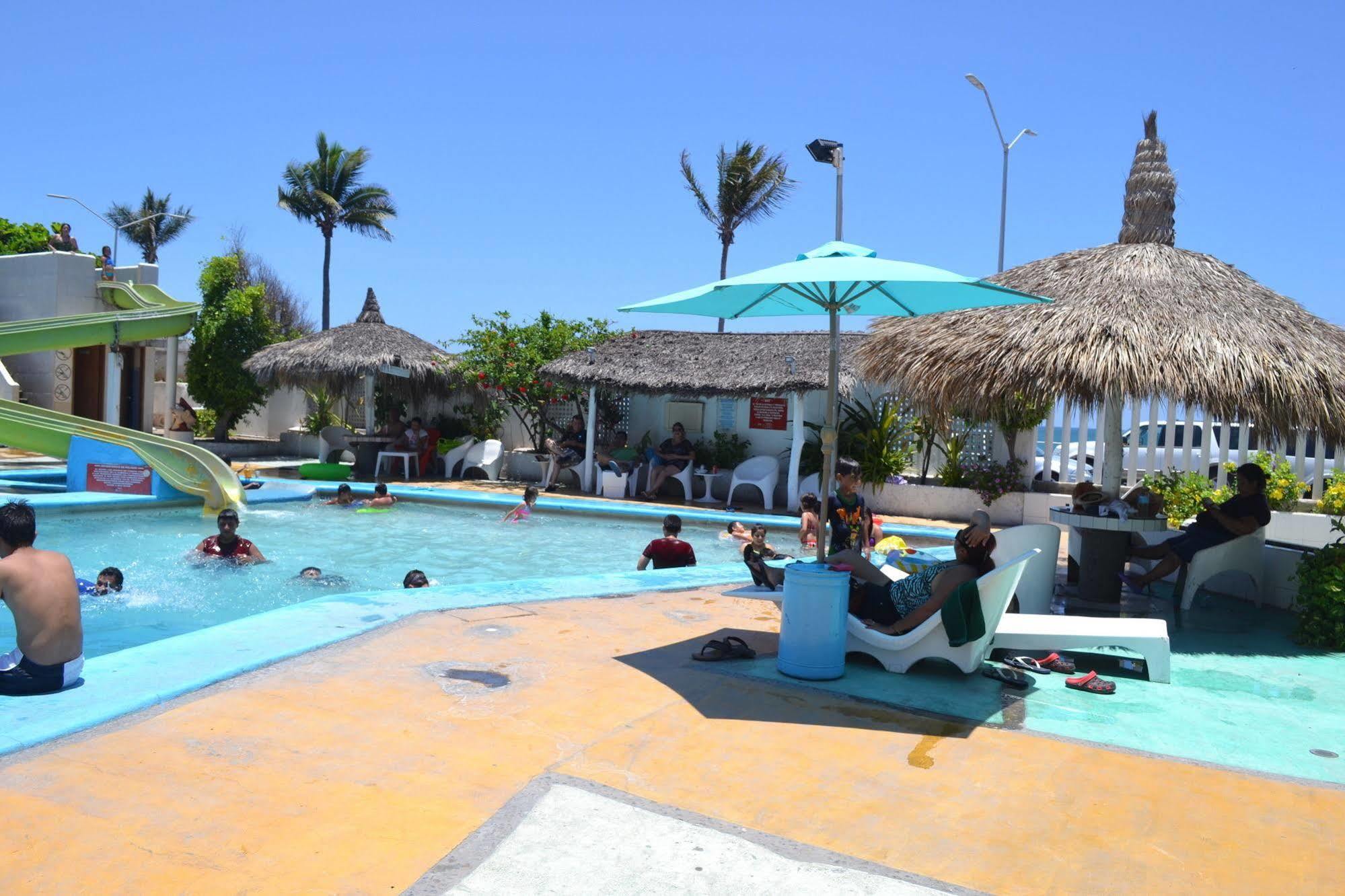 Hotel Sands Arenas