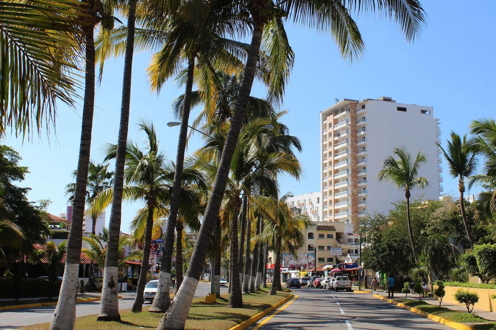 Pacific Palace Tower