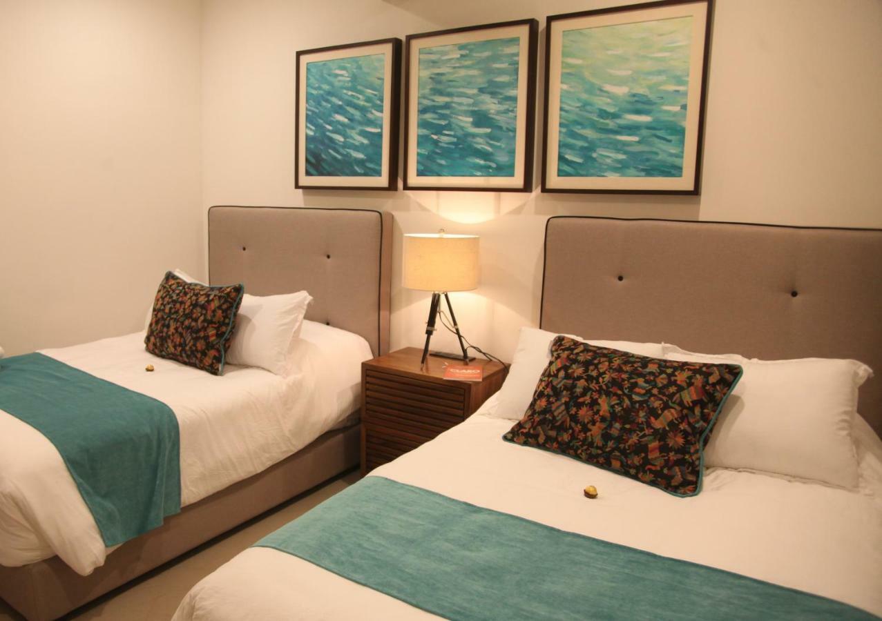 Beachfront At Gavias Grand 216 Apartment