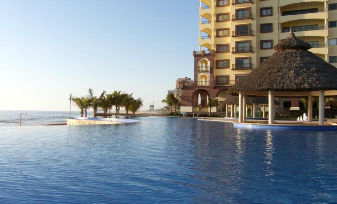 Beachfront At Gavias Grand 216 Apartment Mazatlan