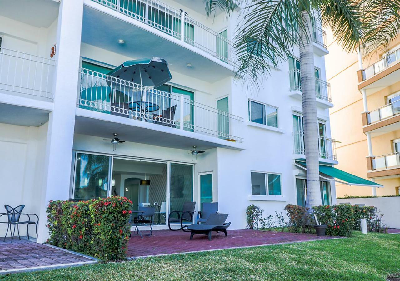 Apartment Relax In Marina Puesta Del Sol-pool In Front Mazatlan
