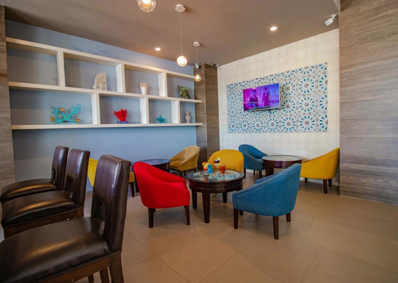 Pacific Palace Tower Hotel 4*